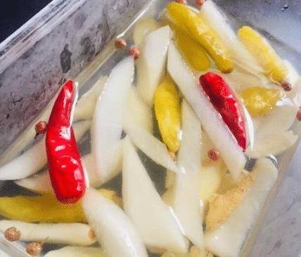 怎样腌白萝卜好吃又脆 25e9c84f90744c24a6dfa6e40e770458.jpeg