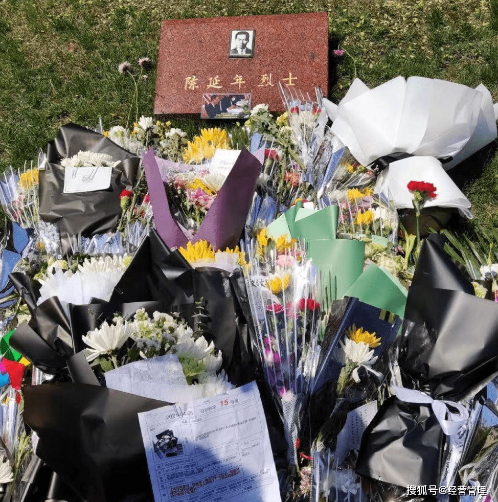 附近有一条"集贤路",他们的父亲陈独秀就葬在集贤关.