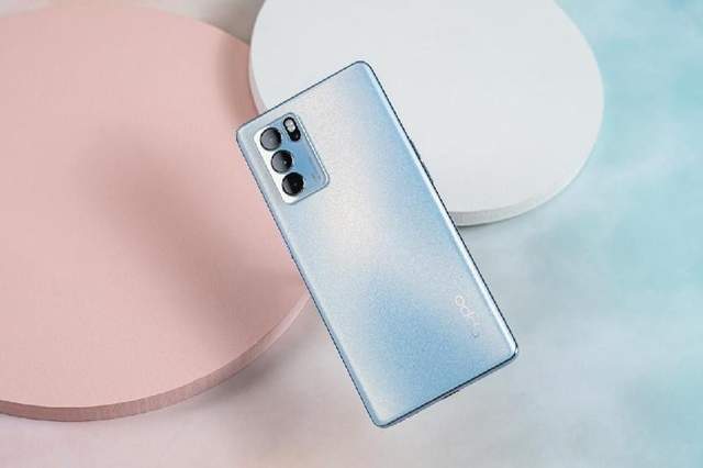 原创opporeno6pro上手体验人像拍摄花样多外观依旧漂亮