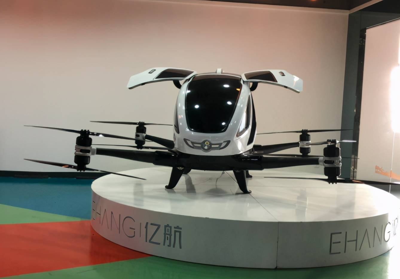 城市旅行新方式,坐无人飞机出行是什么体验?