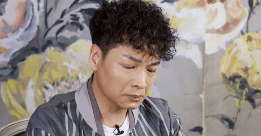 演艺事业无成绩,tvb绿叶谭伟权认愧对家人,结婚多年膝下无子女