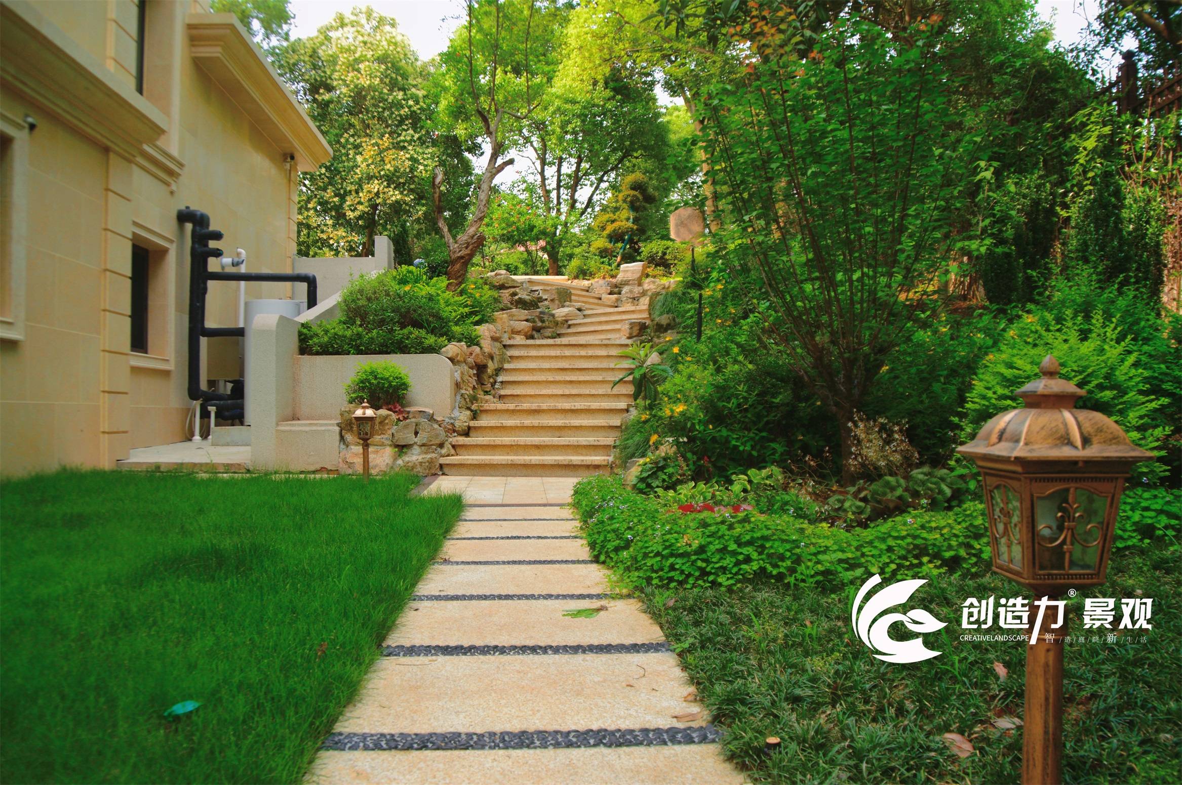 人间仙境莫过于此了吧——自然风格庭院