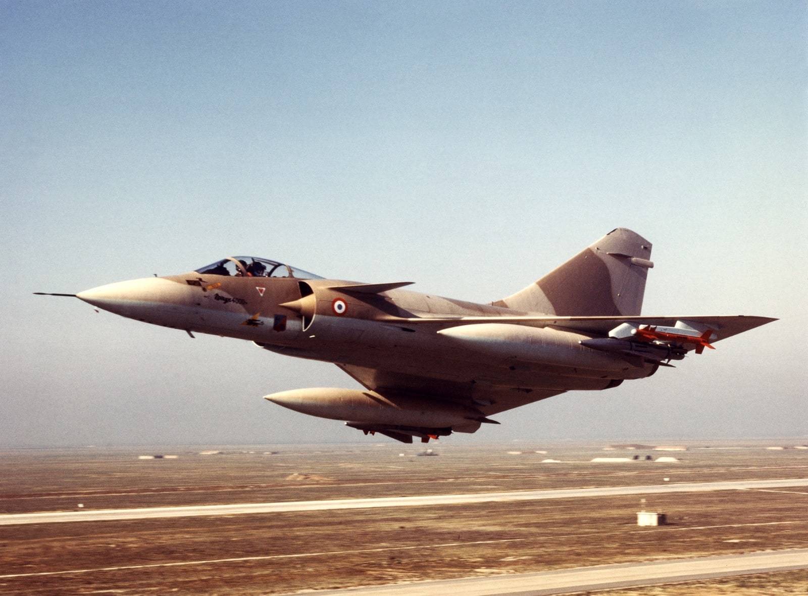 原创能和f15媲美的法制重型战斗机,叫好不叫座,没有获得1架订单