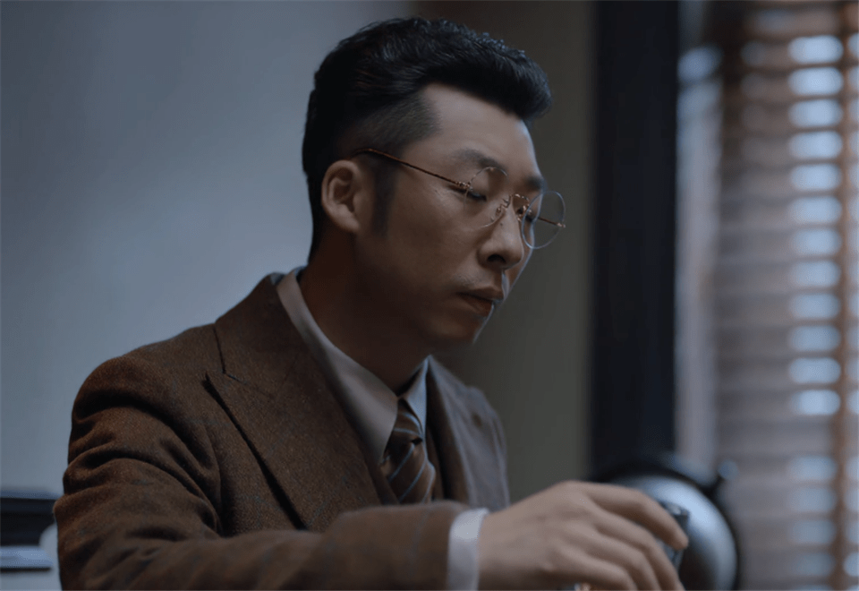 《叛逆者》"人气反派"王世安,这个和稀泥的角色,危害性不输陈默群