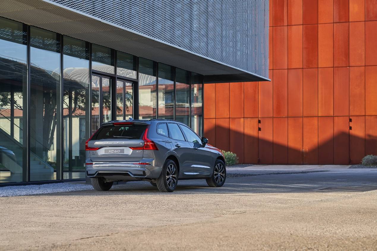 动力更强配置升级2021款沃尔沃xc60上市