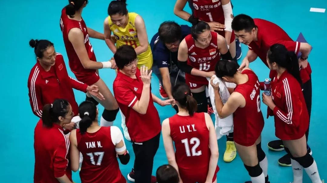 国家队排行_列队致敬潘德夫让国家队排名上升100名的老兵完成最后一役