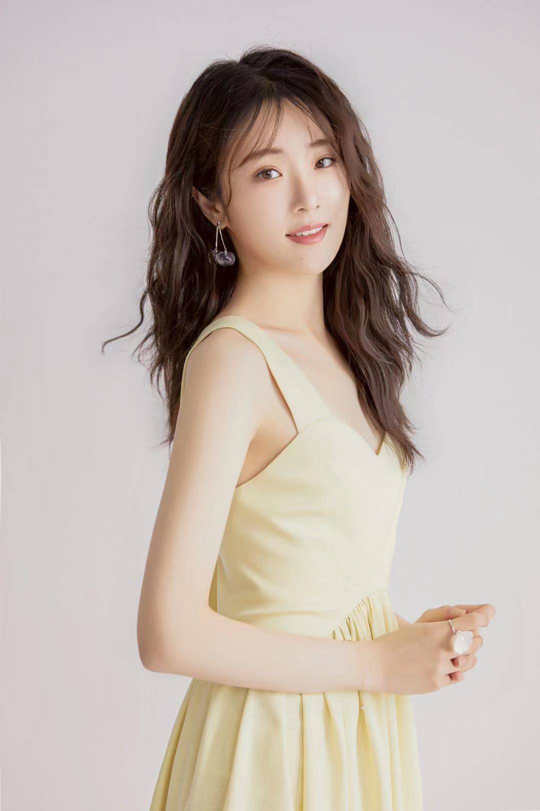 细数可可宠妈细节 谁不羡慕凯丽有如此优秀的贴心小棉袄呢?