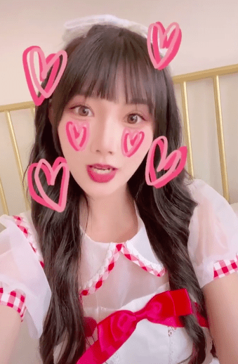 原创林晚晚陷脱发危机最新视频发量浓密但头顶秃了一块果然却不嫌弃称