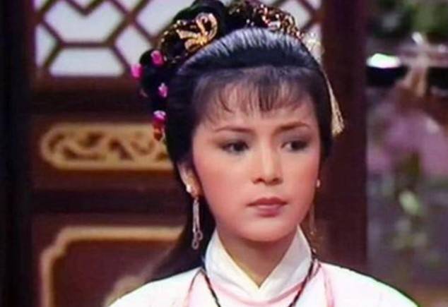 麦景婷的代表作是《穆桂英挂帅》,她饰演穆桂英一角.