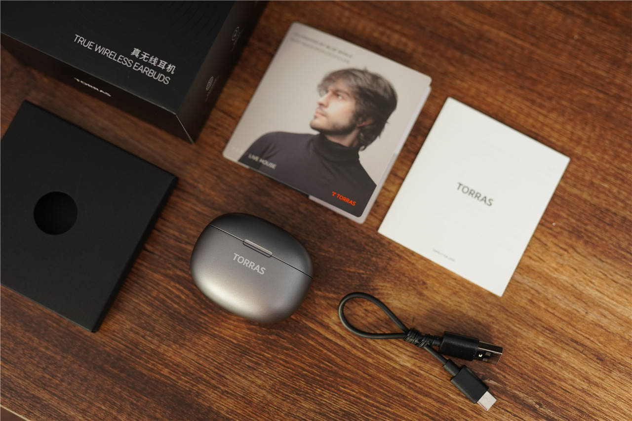 鲸腔立体声图拉斯genin 10真无线耳机聆听动听音律