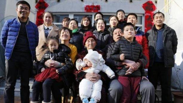 为什么不能给老人过大寿 6ede4f14f0e24c0c811f7a7d9ae974c9.jpeg