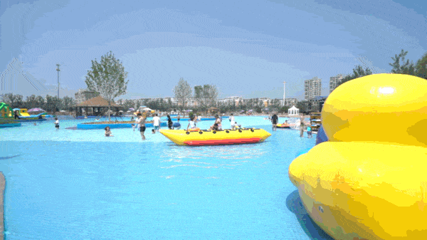 北戴河旅游推荐这个水乐园里国内首创山体水上过山车即将呈现