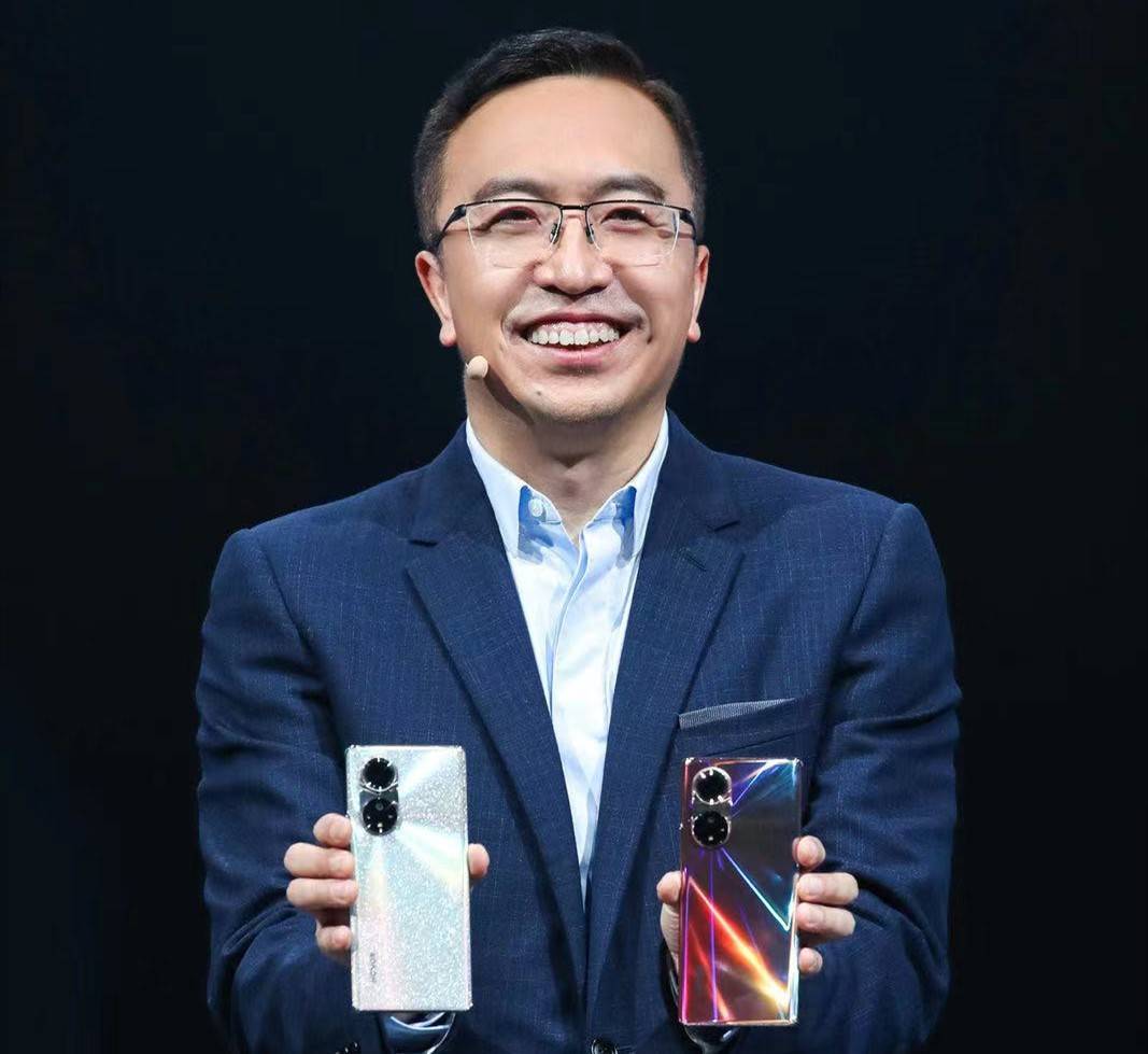 华为|仅2699元！预约量突破75万，120Hz超曲面屏+1亿像素+66W闪充