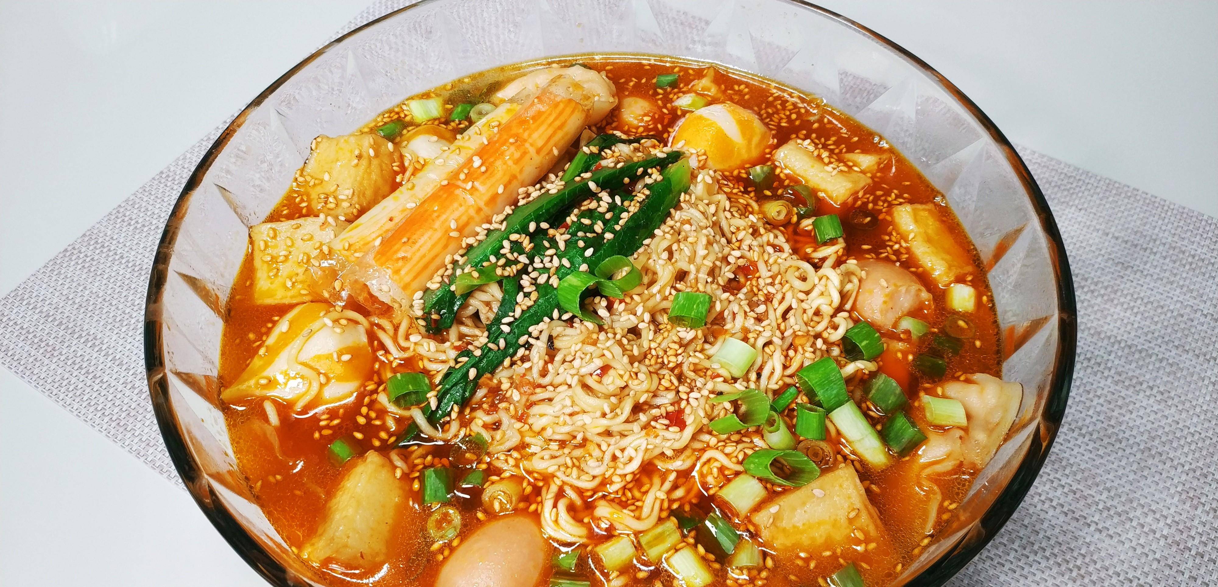 方便面做法火锅底料 f4a53a9f27ff49cd8f35482d0187b267.jpeg