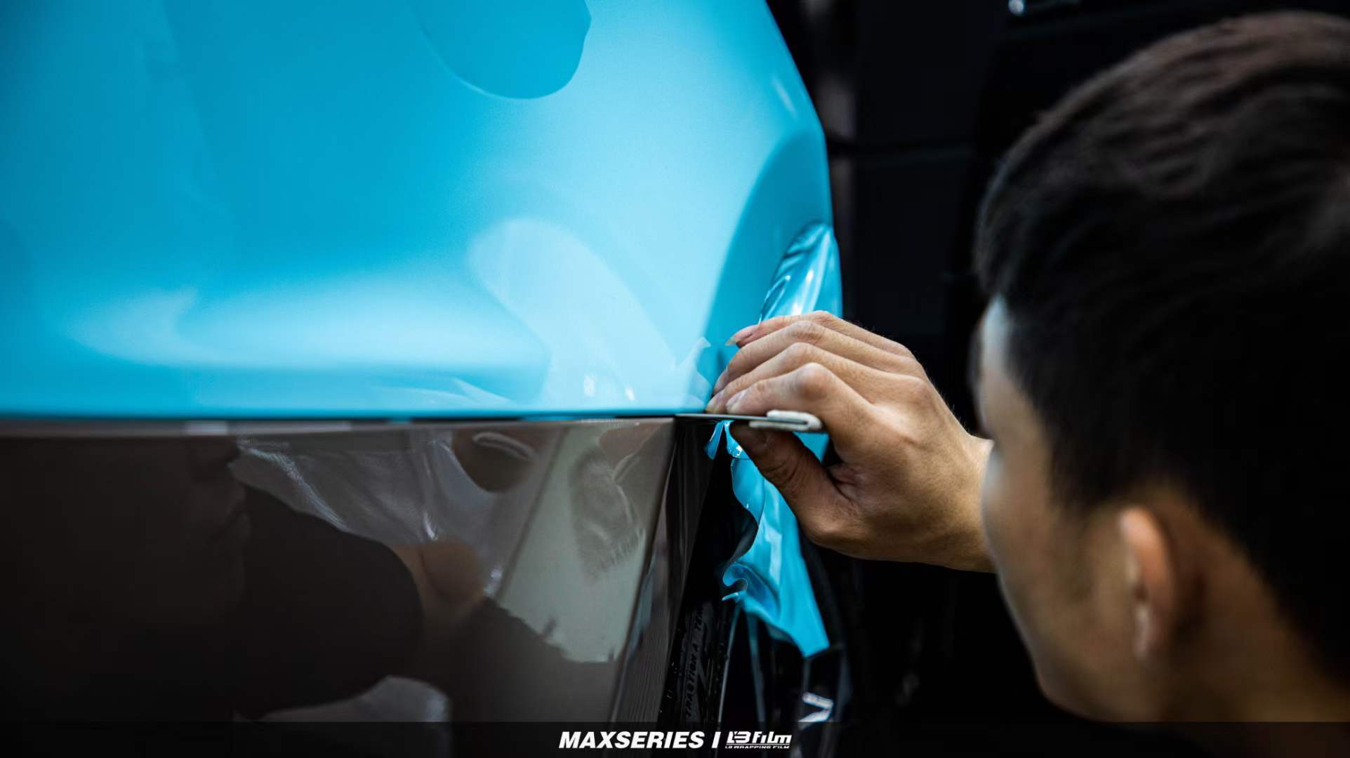 路虎-揽胜全车贴膜lbfilm改色膜超亮大学蓝