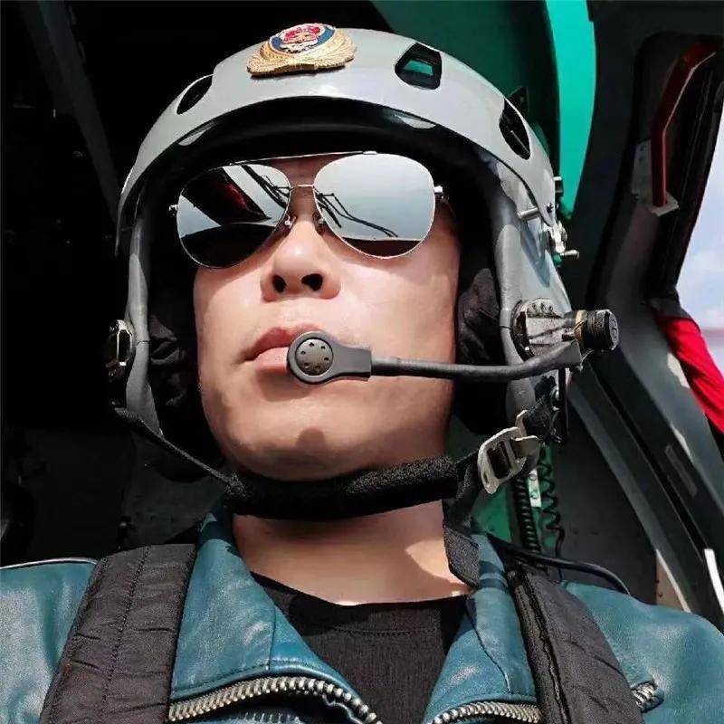 为大力弘扬"刘洪机组"的崇高精神,用英烈的先进事迹强化指战员爱岗