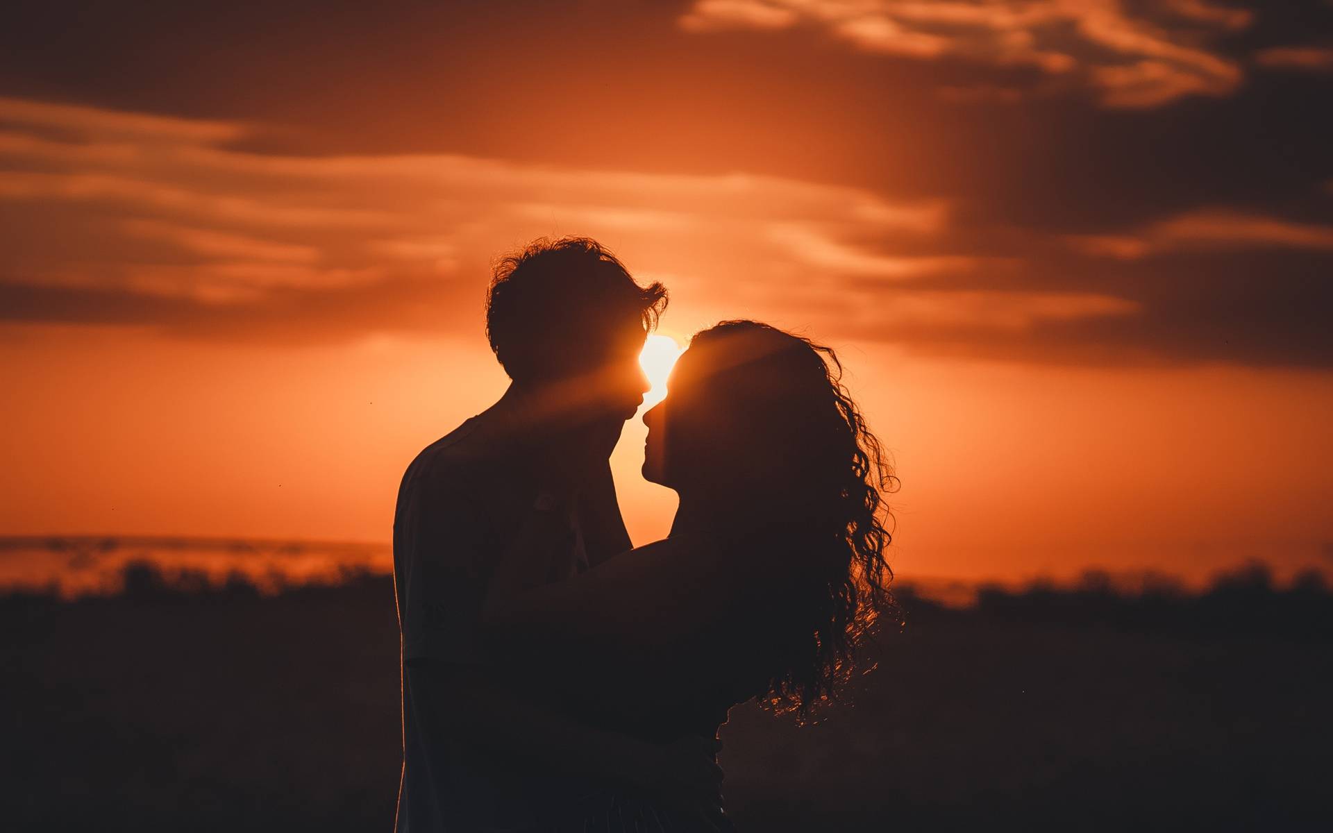 如何让自己更加有安全感 e3f806bd7d1a4f149ce26d8ed0b2cae5.jpeg