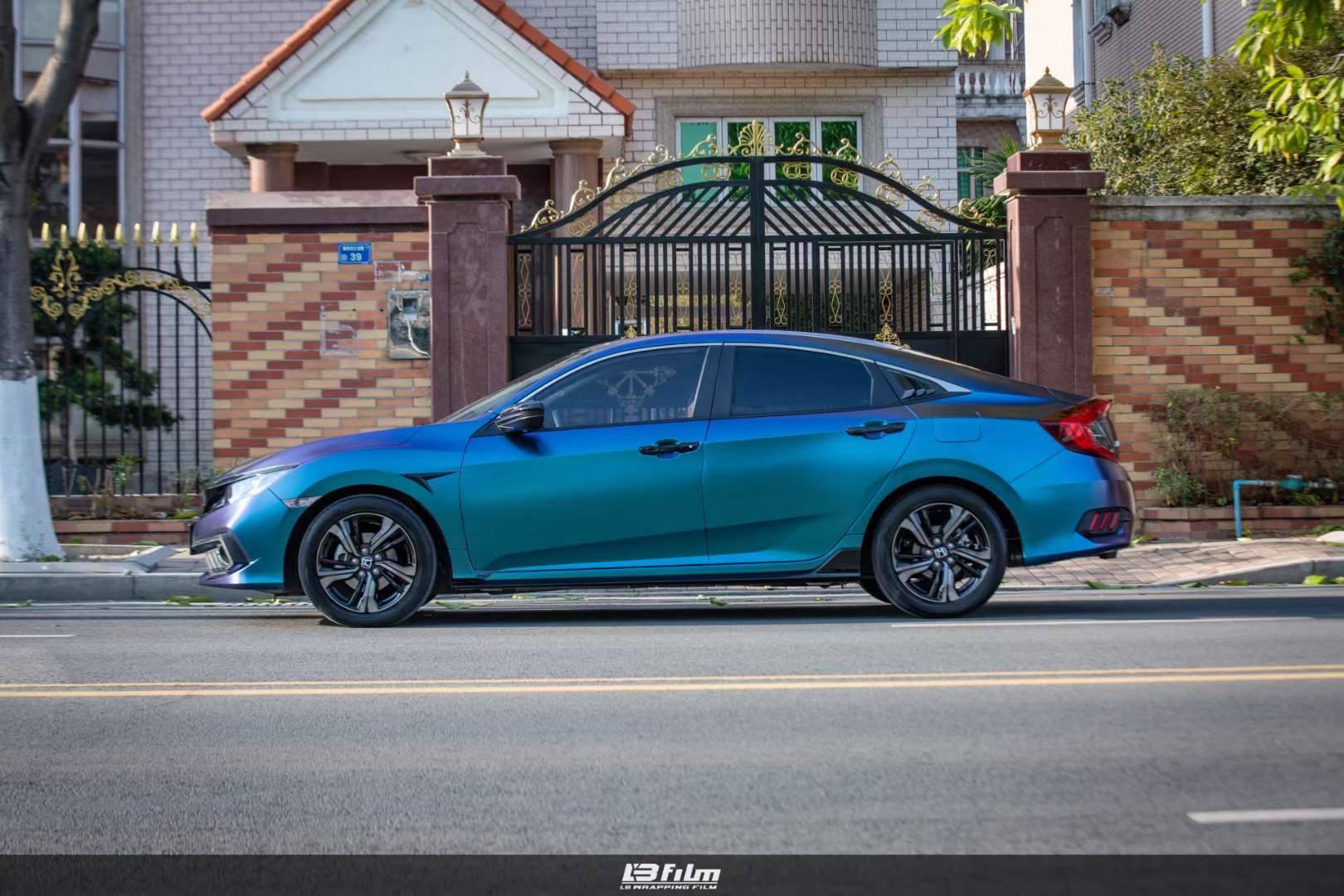 可甜可盐本田思域贴膜lbfilm改色膜哑面金属紫魅蓝