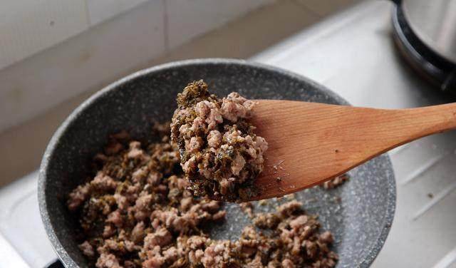 如何在家制作甜面酱 b59da43d473c4dbe825161604893ad0f.jpeg