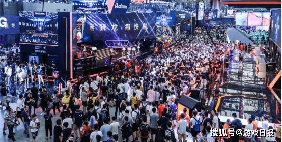 硬件|这部在2019年上映的现象级电影，终于有机会在现实生活中上演了