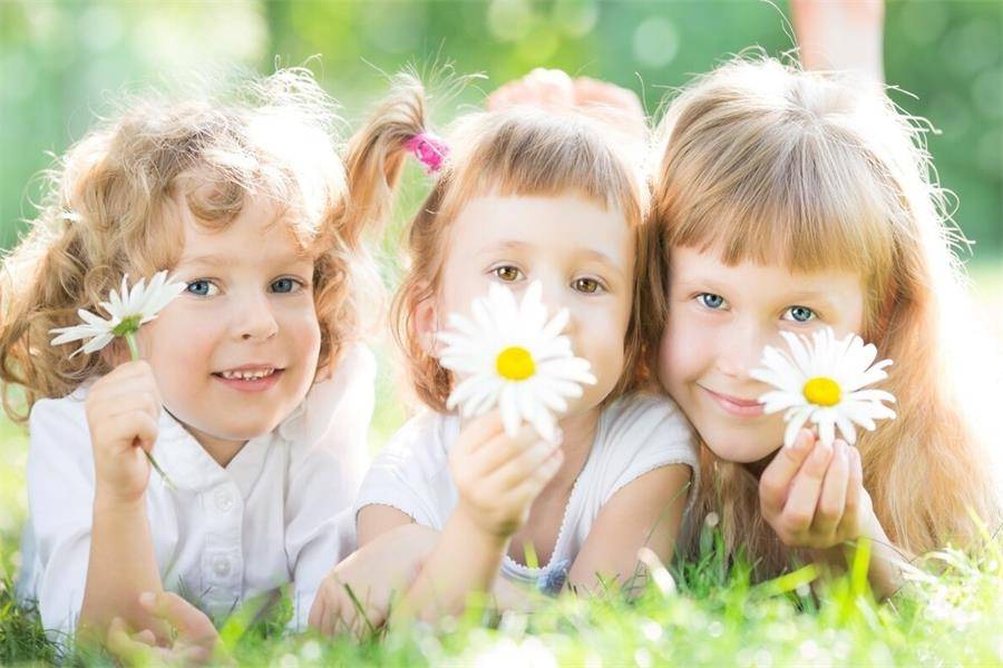 怎么看小孩长大后漂亮不漂亮 e205261ca5224c40b6c298fda0386b07.jpeg