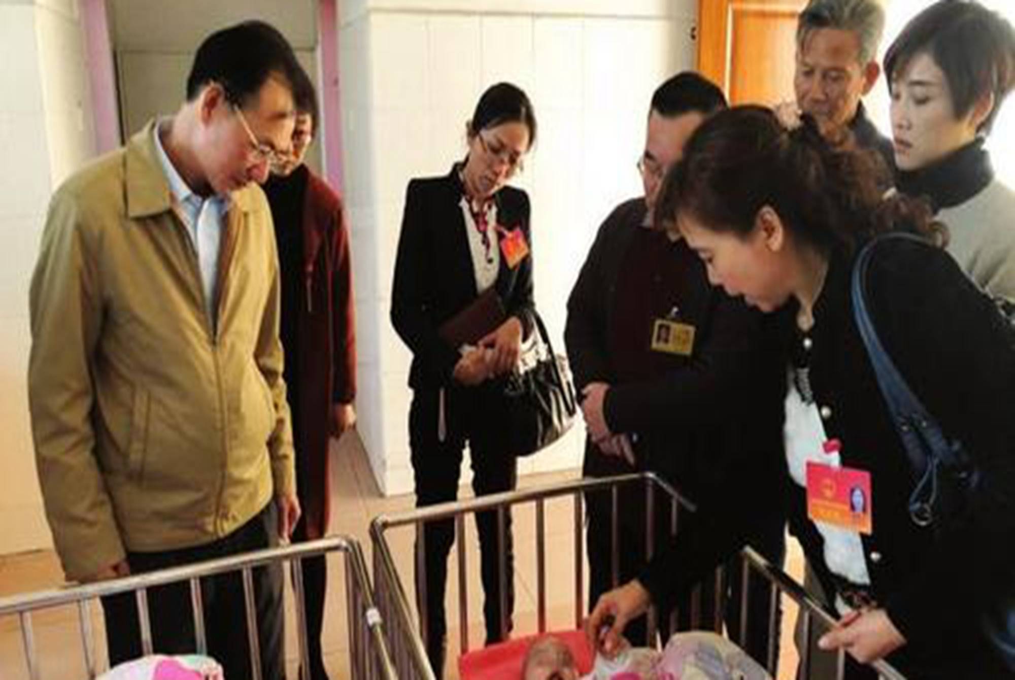 好朋友|月子期间，探望产妇有四大禁忌，提前了解一下，别好心办了坏事