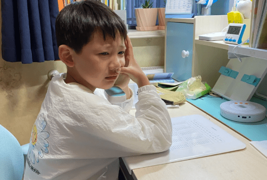 方式真|幼儿园“超前教育”隐患大，学生3年级会显现，家长切勿拔苗助长