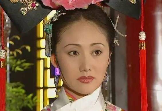 还珠:小燕子离宫后连生4胎,为何在皇宫多次流产?令妃才明白