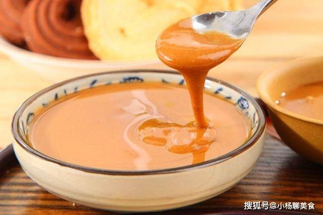 芝麻酱火锅蘸料哪个好吃 68e9a3751d794c4880d48d23d91826d7.jpeg