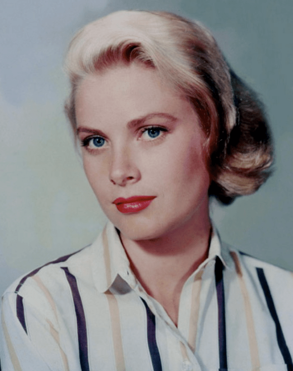 原创摩纳哥最美王妃美貌不输戴安娜喜欢穿中国风53岁命丧车祸