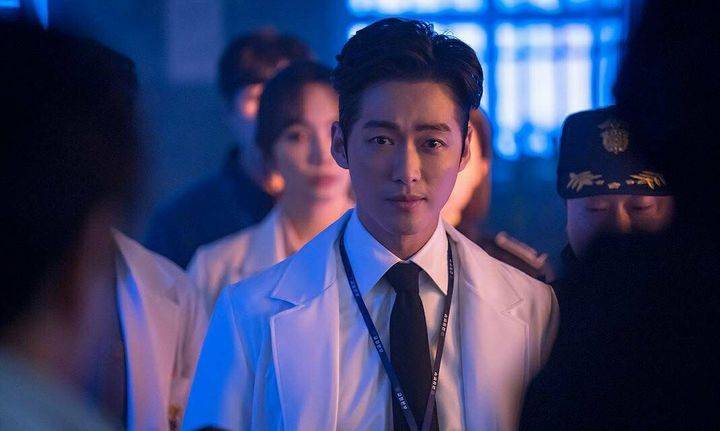 那些看过三遍以上的电视剧推荐给你