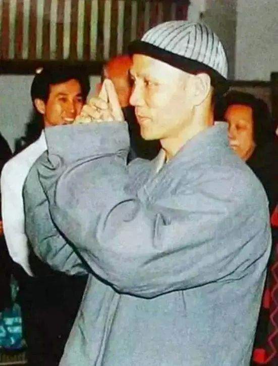 这部剧曾万人空巷,今男配角成阶下囚,女主角永失挚爱