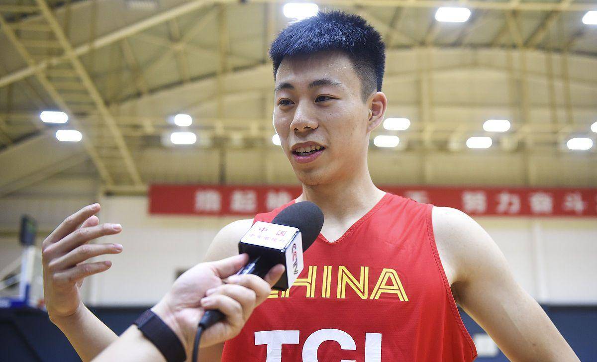 小胡被nba看上令人振奋,但中国篮球要避免邯郸学步_欧洲