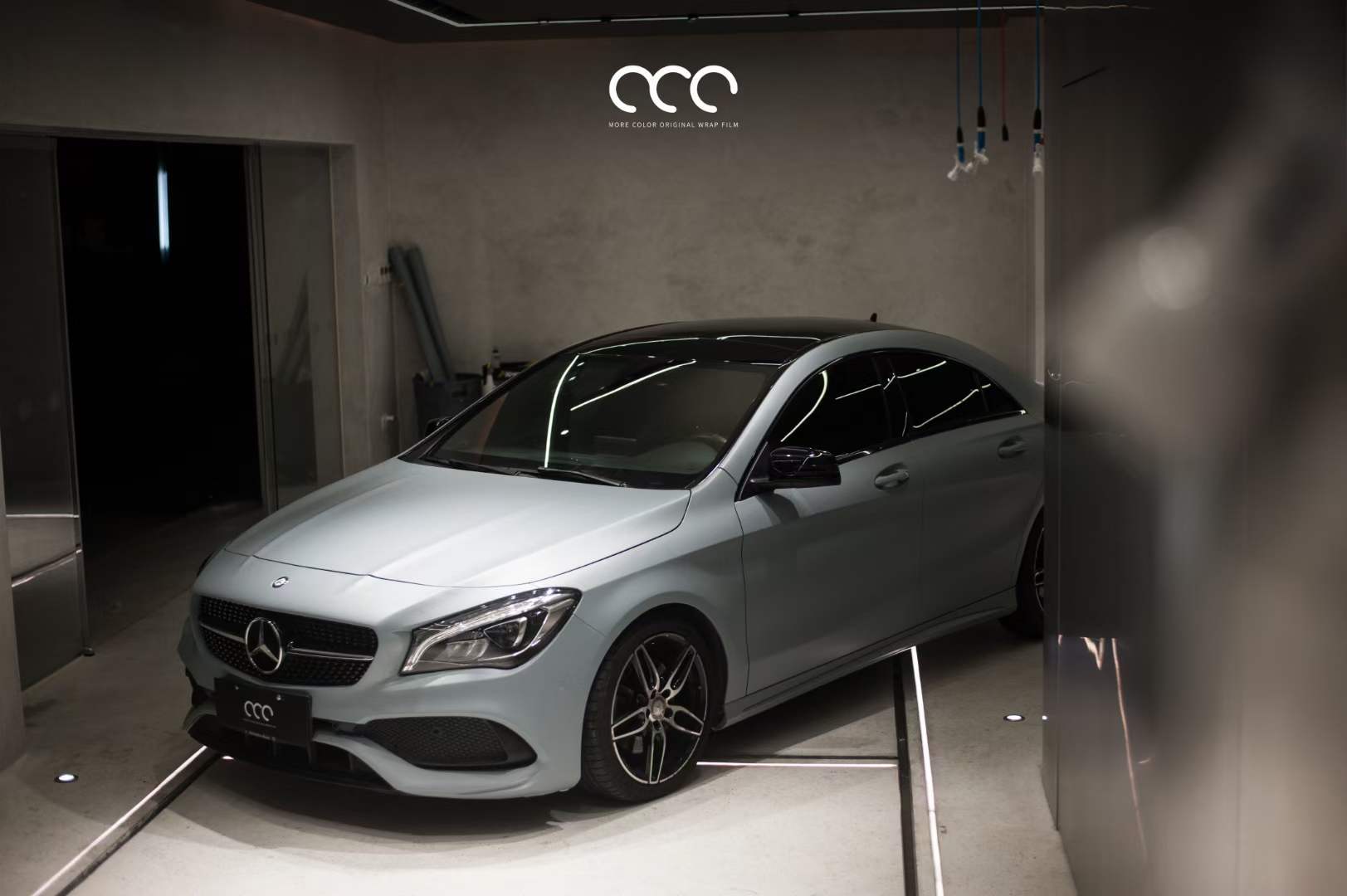 奔驰全车改色贴膜漫彩改色膜颜色战舰灰