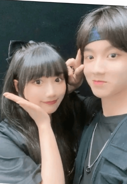 原创林晚晚否认有小号透露已举报造谣号对方火速改名称被盗号遭质疑自