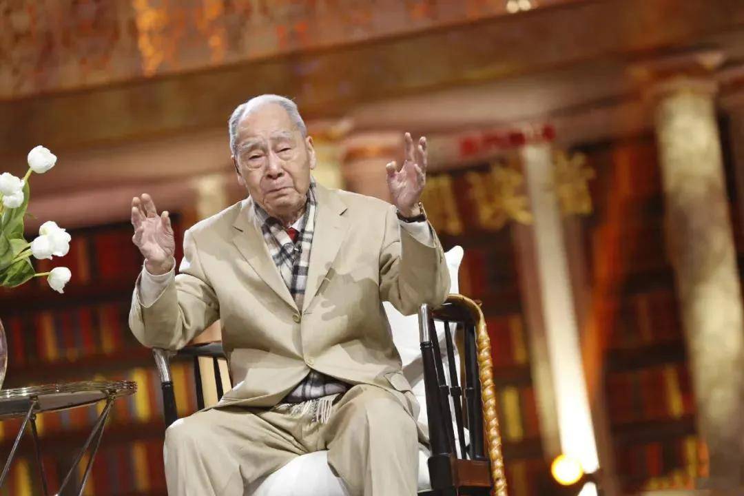 百年光荣:《诗译英法》许渊冲先生专访