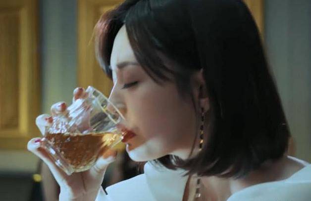 《大人物》:包贝尔饰演的赵泰,为什么要给罗倩打那一针?