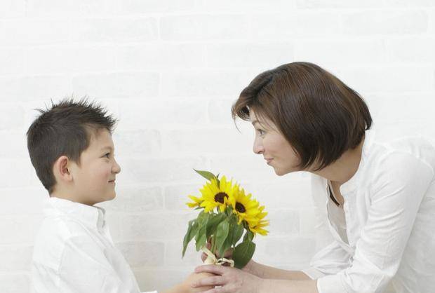 如何让孩子主动去交朋友 4be30cc75fb04e218cace3fb8e562e54.jpeg