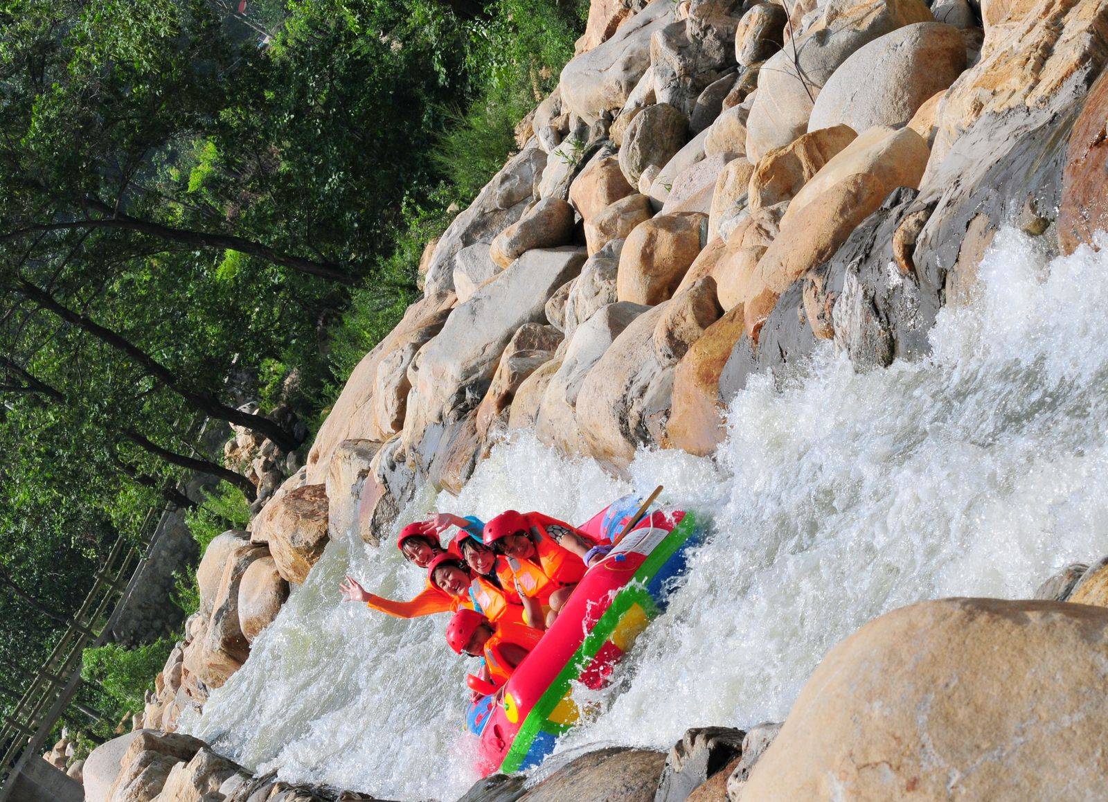 河南夏日玩水好去处拯救高温让你清凉享受一整个夏天