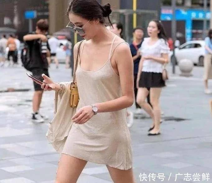 粉色|一袭粉色连衣裙，清凉的装束，优雅的气质，恋爱的感觉