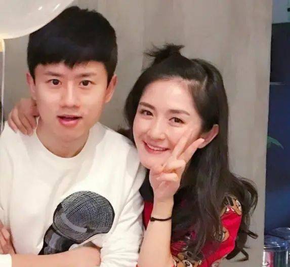 全市|?谢娜侄儿考进清华，身高1米95全市第三，昔日简历把人看懵