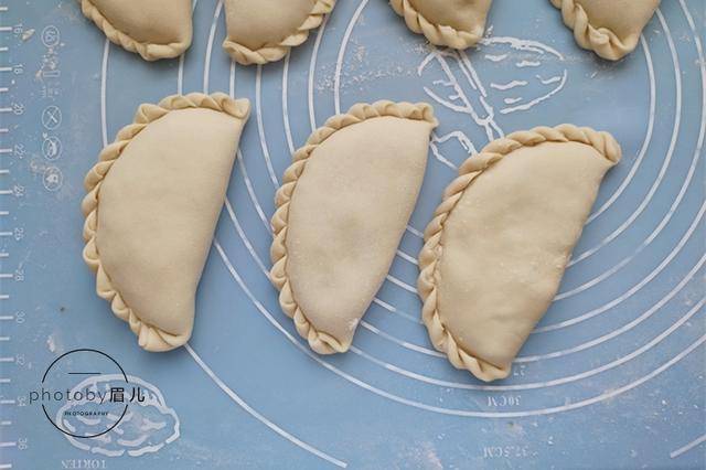 盒子|早餐做这个,比煎饼果子、油条好,有肉有菜有营养,儿子能吃4个