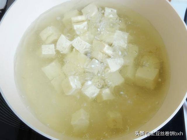 肉丸|早餐做这汤,清爽鲜香又开胃,营养全面,滋补到位,孩子要多吃