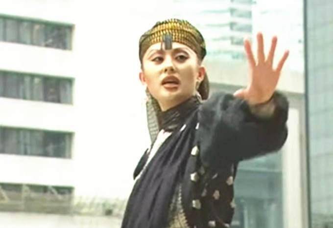 扮演者|电影《梅艳芳》剧照曝光，女主扮演者惹争议，网友：一点不像梅姑