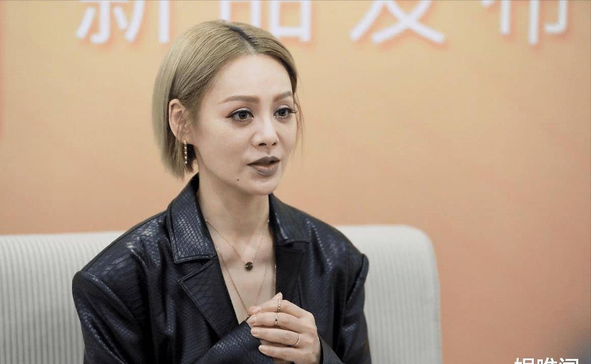 家乡|《中餐厅5》定档后，老成员赵丽颖携好友回归，这一季真不缺话题