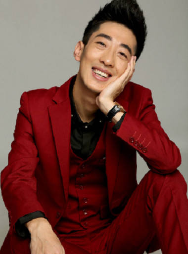 原创原以为他能成为林正英接班人,想不到变成了烂片王!