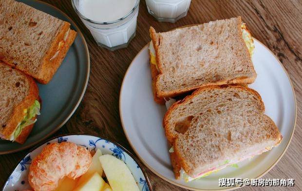 时间|今日双人早餐，我只花了10分钟，好看又好吃，营养丰富，超满足