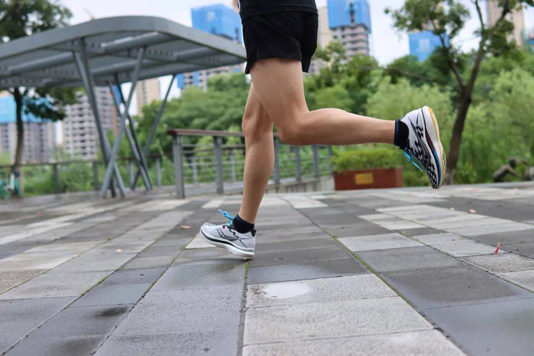 感觉|可能是我穿过最舒服的碳板跑鞋！