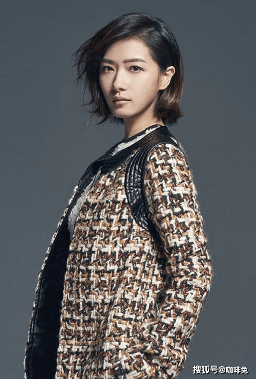 身材苗条|万茜的时尚感无敌了,图二我心动了,图三高级感就扑面而来!