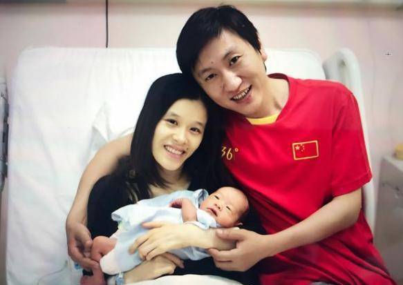 体操|中国首位高位截瘫剖腹分娩成功的高龄产妇，竟然是她：还想要二胎